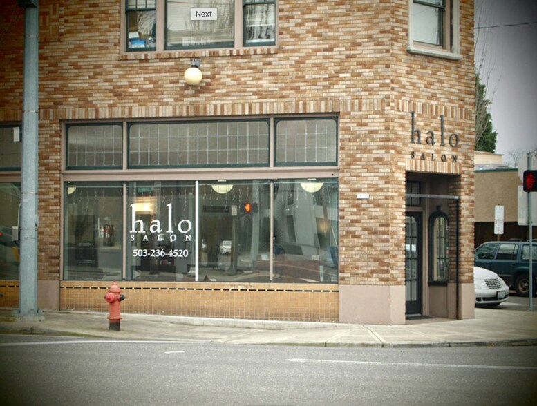 More Photos Of 2000-2018 NE Sandy Blvd, Portland Storefront Retail Office For Lease