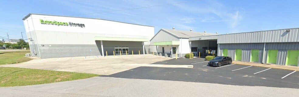Primary Photo Of 15 McClure Dr, Gulf Breeze Self Storage For Lease