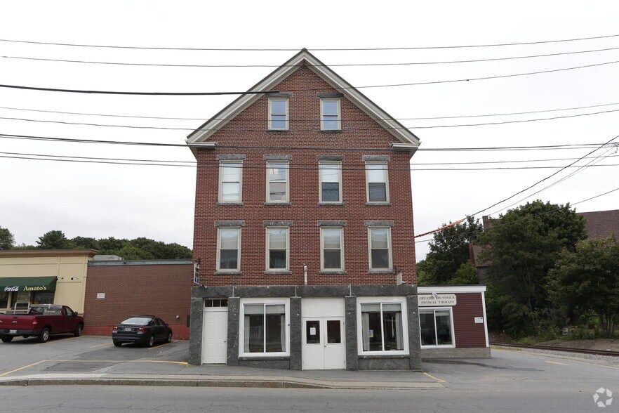 More Photos Of 101 Centre St, Bath Office For Lease