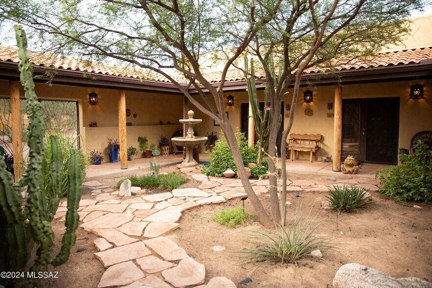 More Photos Of 2720 S Kinney Rd, Tucson Hospitality For Sale