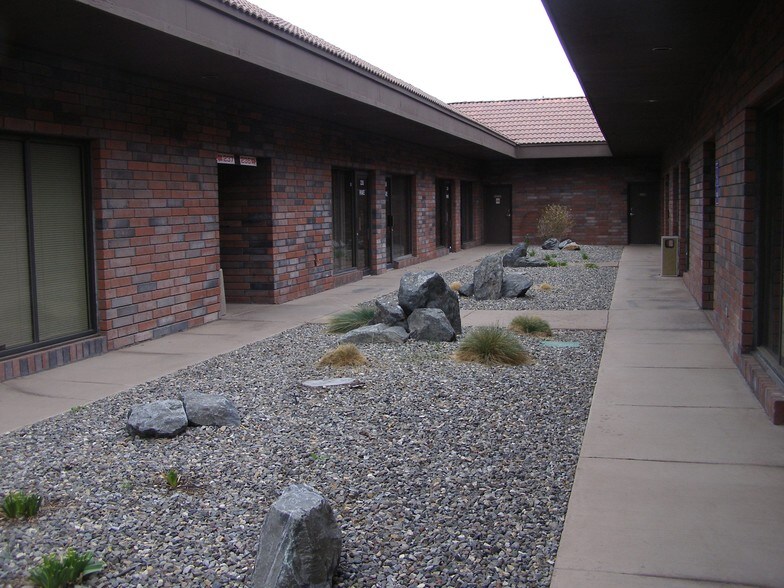 More Photos Of 675 Fairview Dr, Carson City Office For Lease