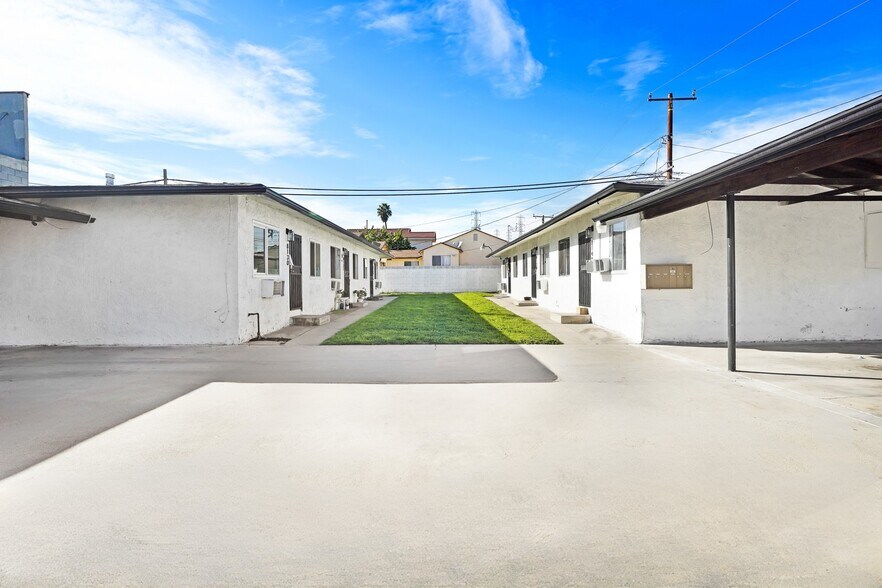 More Photos Of 8130 Constance St, Rosemead Apartments For Sale