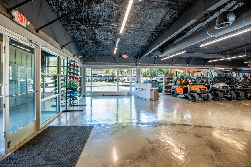 More Photos Of 1614 Franklin Rd, Brentwood Storefront Retail Office For Sale