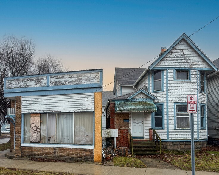 More Photos Of 8301 Lake Ave, Cleveland Flex For Sale