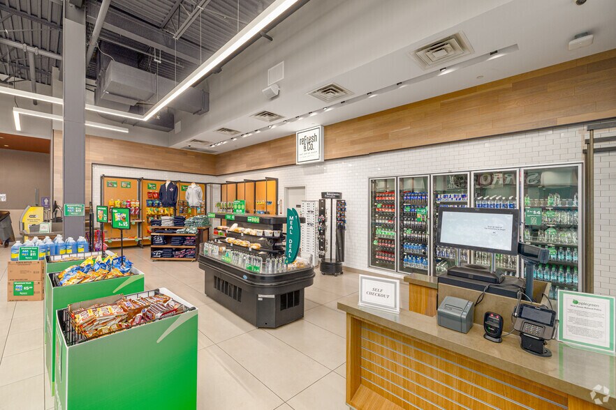 More Photos Of 17-19 Simpson Rd, Columbia Service Station For Sale