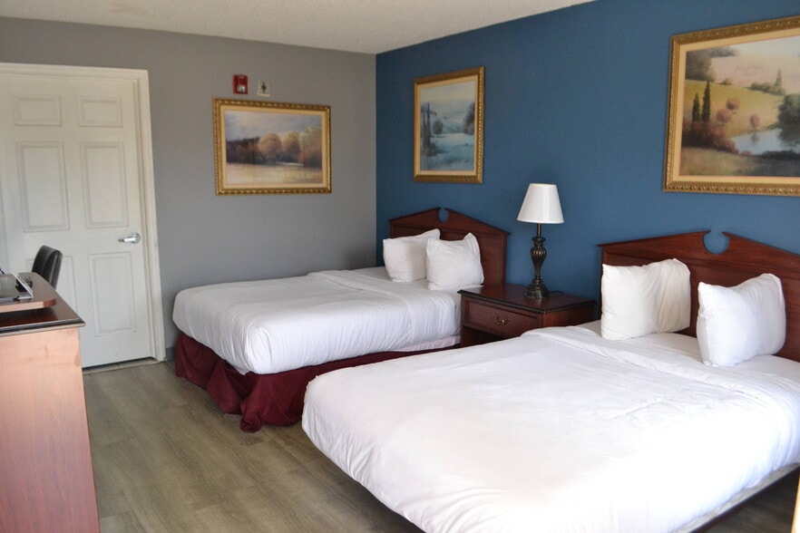 More Photos Of 100 PM Watson Dr, Dublin Hotel For Sale