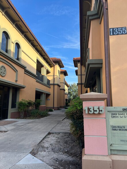 More Photos Of 1355 S International Pky, Lake Mary Office For Lease