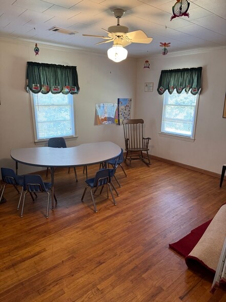 More Photos Of 216 Broad St, Warm Springs Religious Facility For Sale