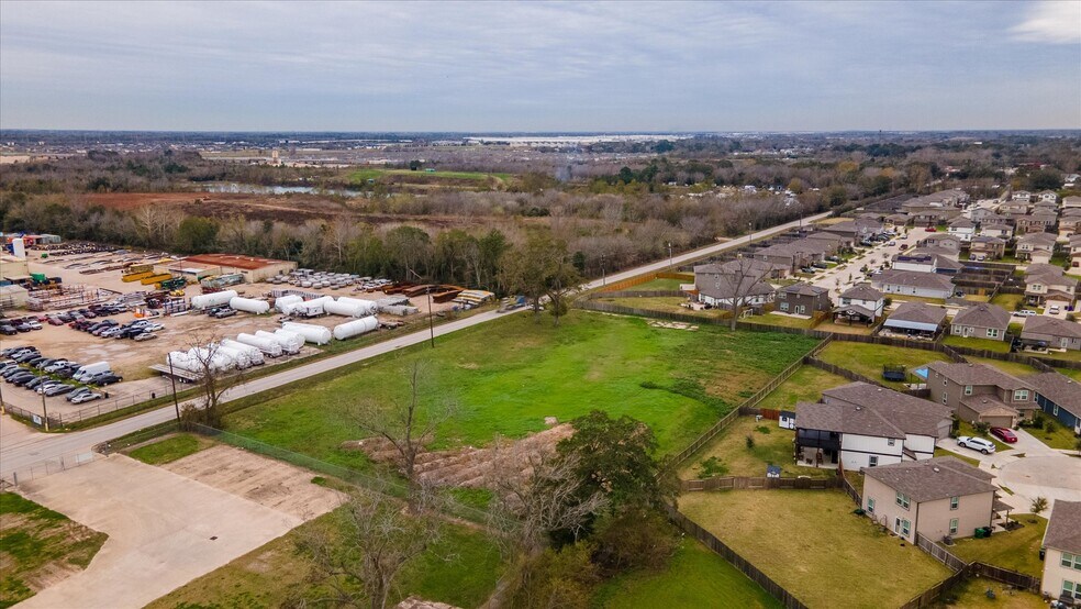 More Photos Of 7117 Almeda Genoa Rd, Houston Land For Sale