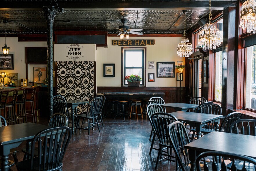 More Photos Of 22-24 E Mound St, Columbus General Retail For Sale