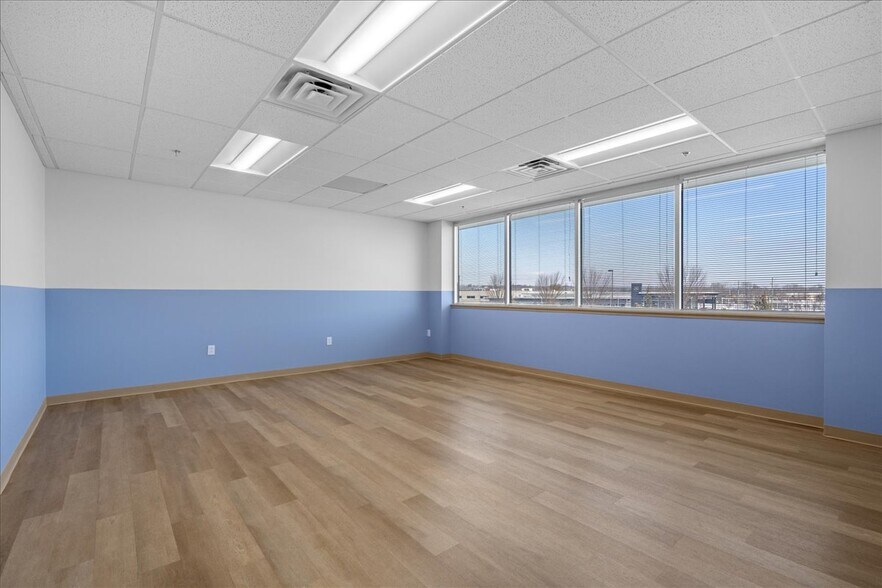 More Photos Of 4259 W Swamp Rd, Doylestown Office For Lease