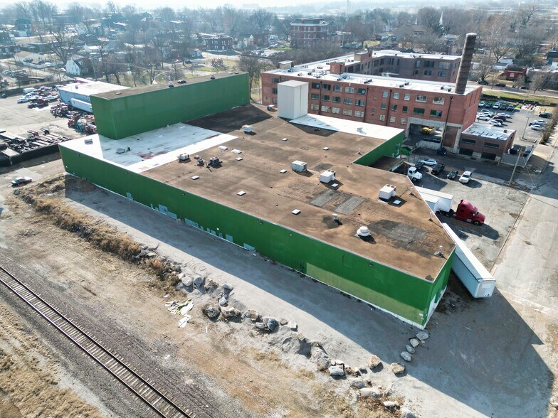 More Photos Of 8029 Michigan Ave, Saint Louis Industrial For Sale