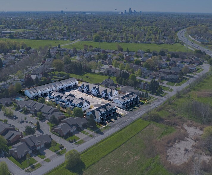 Primary Photo Of 2700 Mewburn Rd, Niagara Falls Apartments For Sale