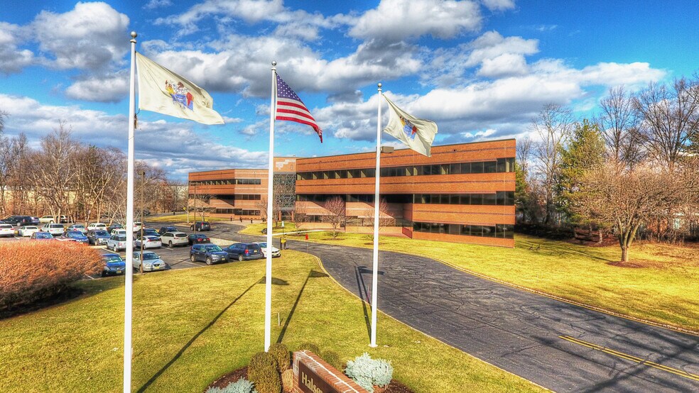 More Photos Of 90 E Halsey Rd, Parsippany Loft Creative Space For Lease