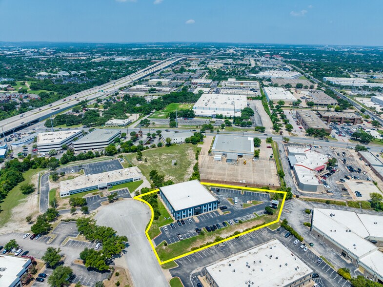 More Photos Of 1606 Headway Cir, Austin Light Manufacturing For Sale