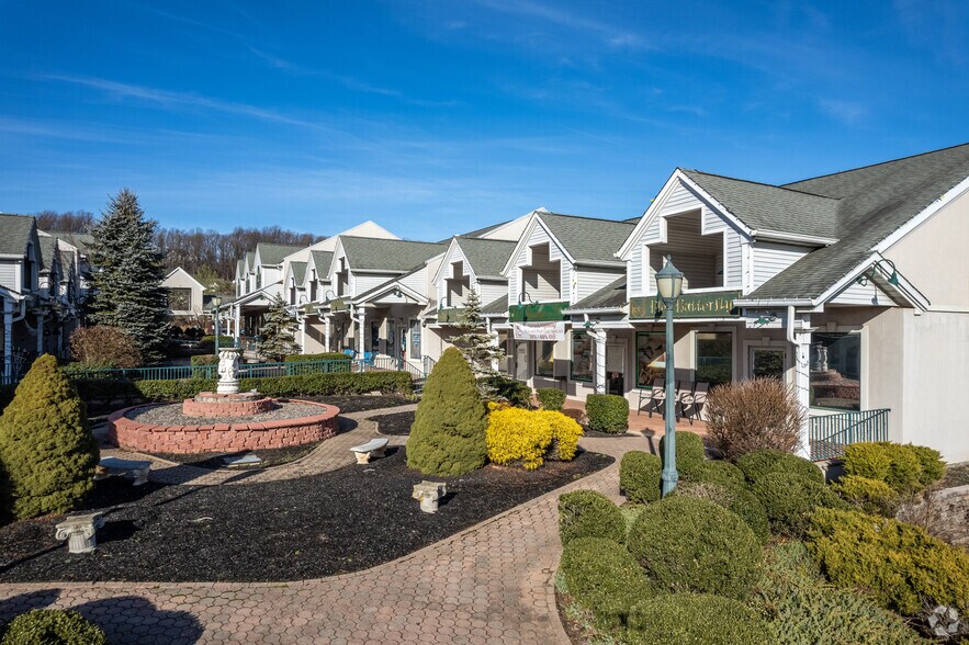Primary Photo Of 41 Mountain Blvd, Warren Storefront Retail Office For Lease