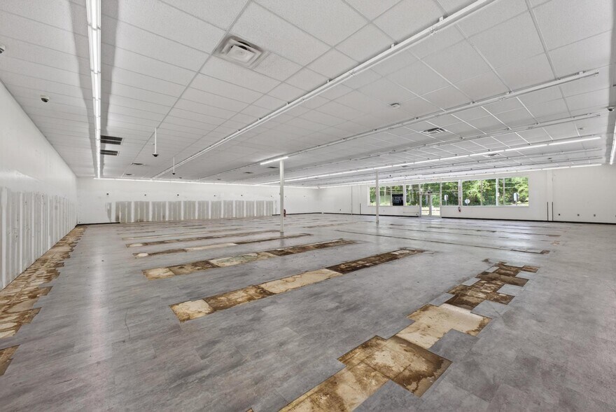 More Photos Of 13995 Broxton Bridge rd, Ehrhardt General Retail For Sale