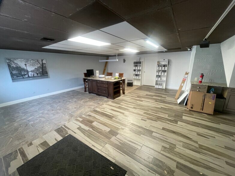 More Photos Of 1150-1162 S Lipan St, Denver Light Manufacturing For Lease