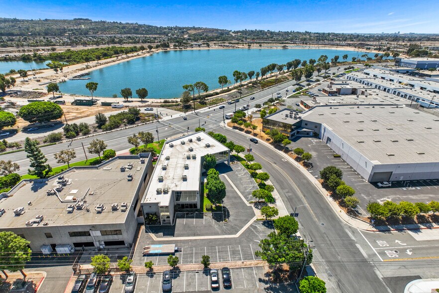 More Photos Of 4001 E La Palma Ave, Anaheim Office For Sale