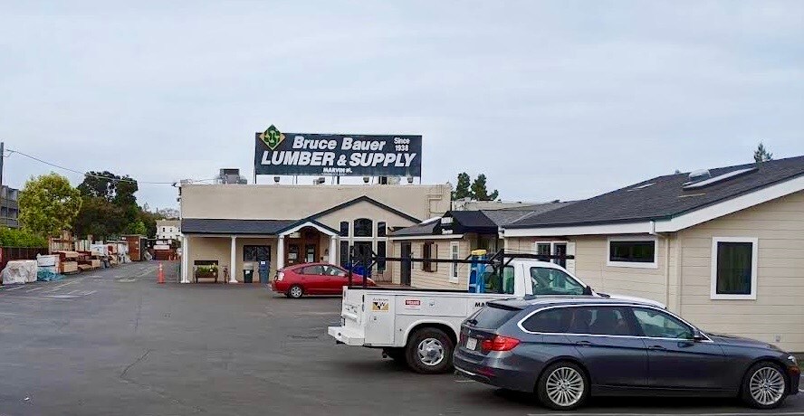 More Photos Of 126 San Antonio Cir, Mountain View Freestanding For Lease