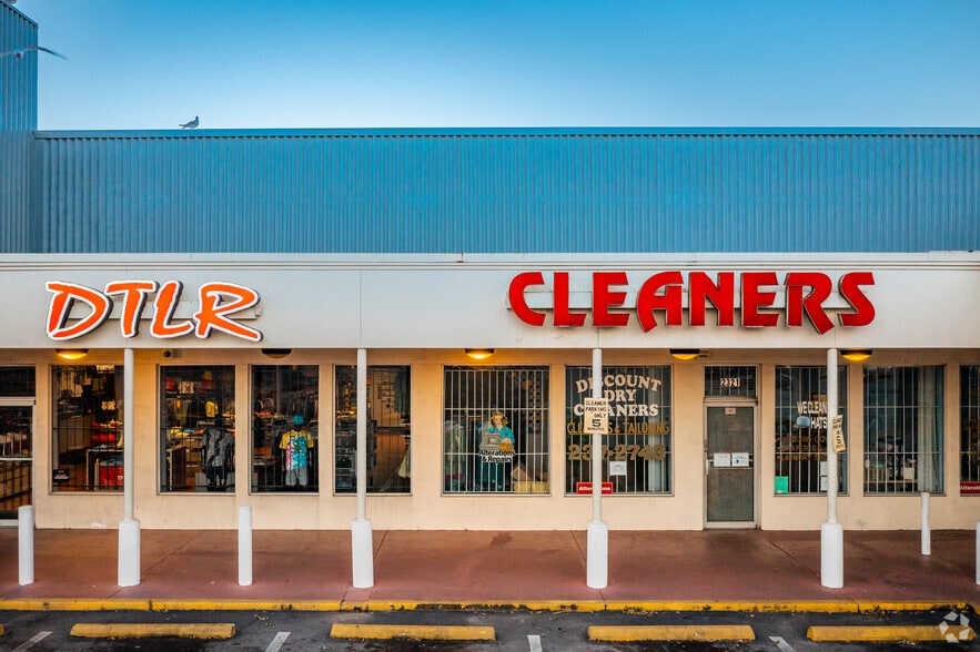 More Photos Of 2211-2329 E Hillsborough Ave, Tampa Unknown For Lease