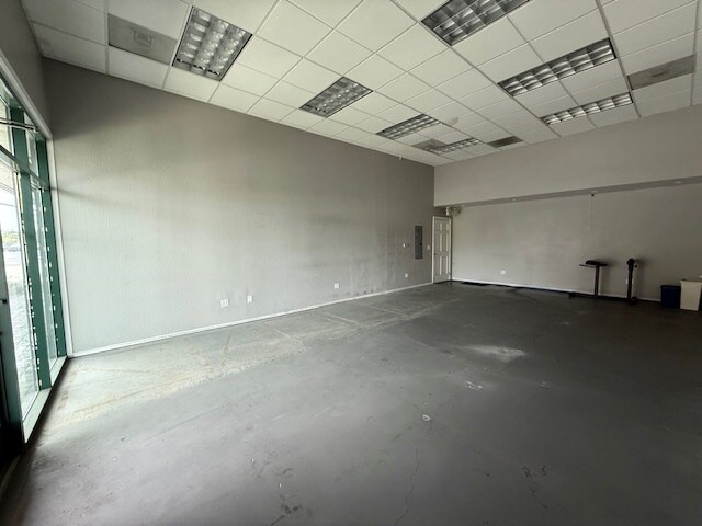 More Photos Of 3666 El Camino Real, Palo Alto Freestanding For Lease