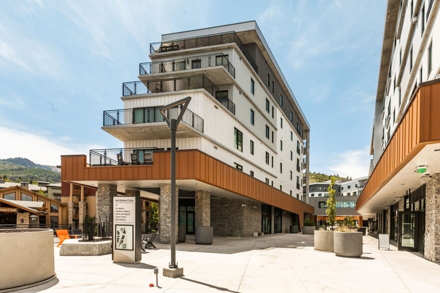 More Photos Of 2417 West High Mountain Rd, Park City Hotel For Lease