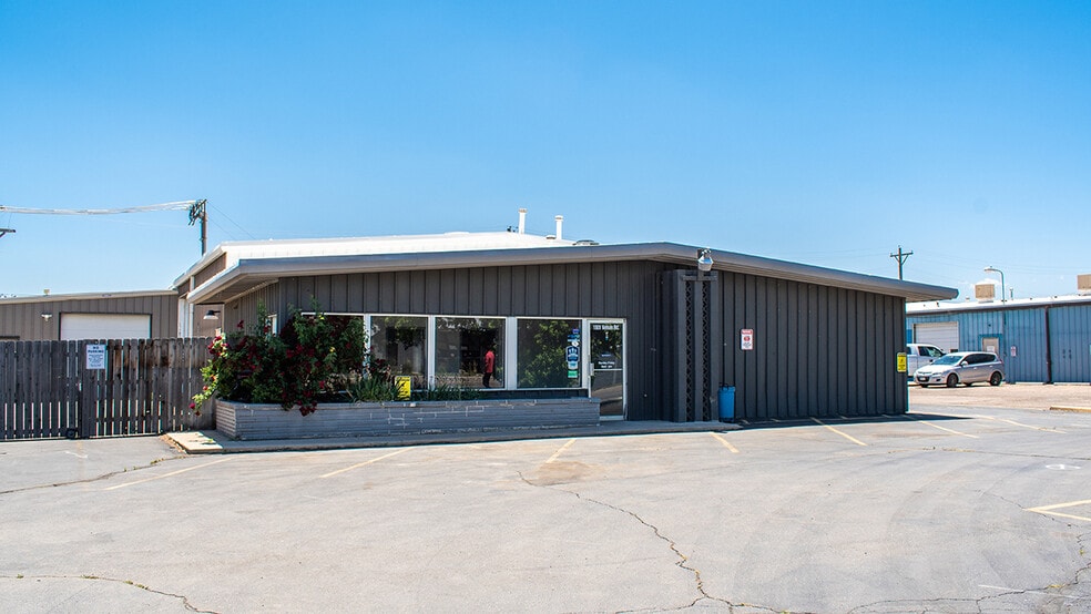 More Photos Of 1501 Nelson Rd, Longmont Warehouse For Lease