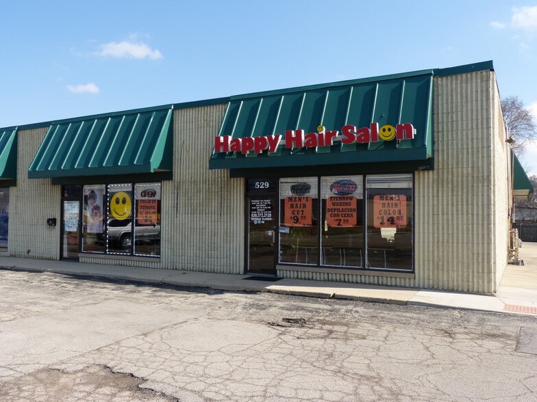 More Photos Of 519-535 S Bartlett Rd, Streamwood Freestanding For Lease