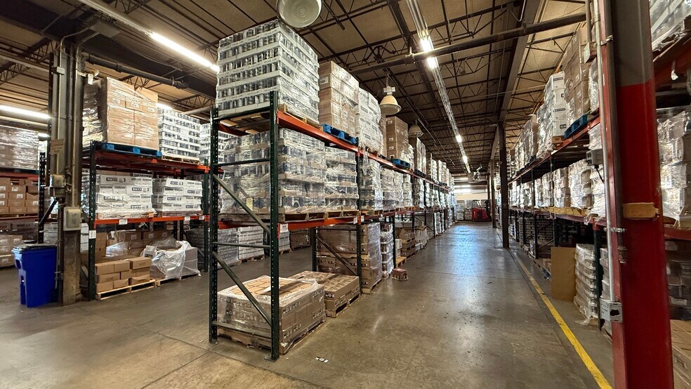 More Photos Of 100 Shepard Ave, Wheeling Warehouse For Sale