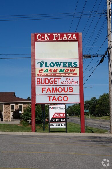 More Photos Of 3233 W Saginaw Hwy, Lansing Storefront For Sale
