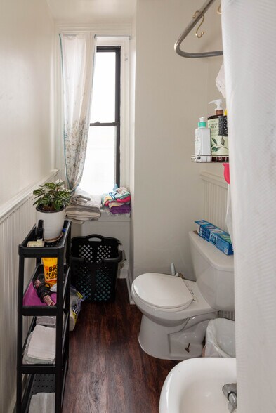 More Photos Of 46 W Biddle St, Baltimore Apartments For Sale