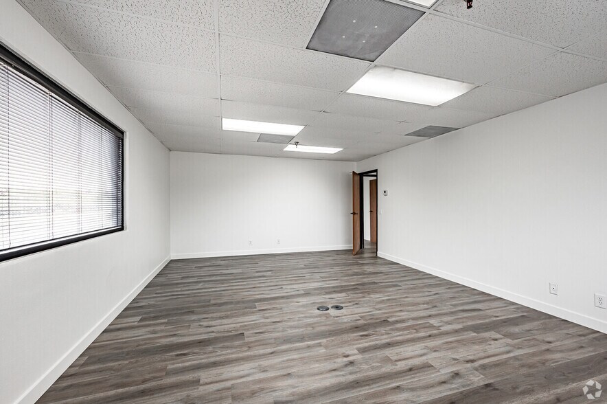 More Photos Of 5236 Faraday Ct, Chino Warehouse For Lease