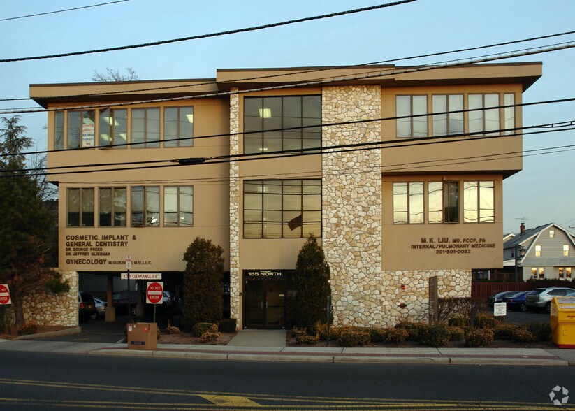 More Photos Of 155 Washington Ave N, Bergenfield Medical For Lease