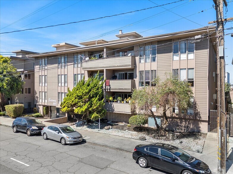 More Photos Of 561 Oakland Ave, Oakland Apartments For Sale