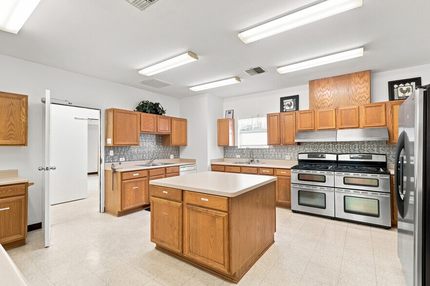 More Photos Of 2515 Austin Hwy, San Antonio Religious Facility For Sale