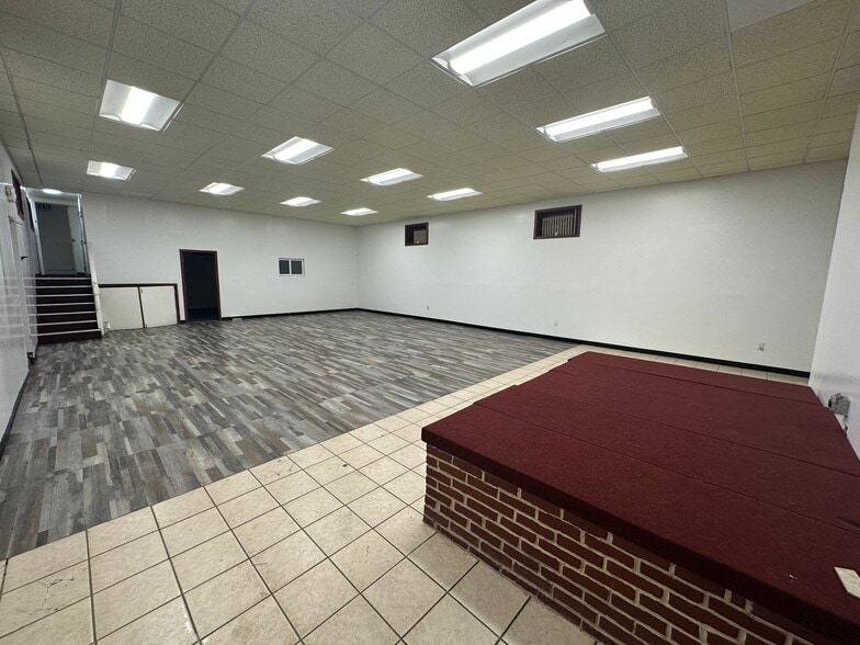 More Photos Of 346 Denison St, Baltimore Religious Facility For Sale