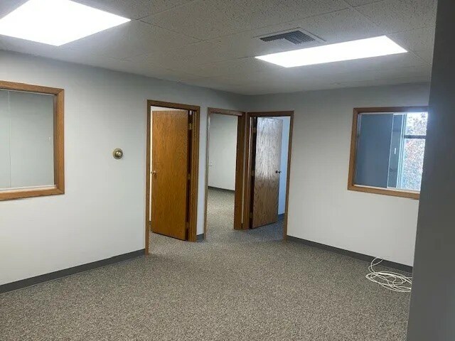 More Photos Of 2808 W 6th St, Sioux Falls Industrial For Lease
