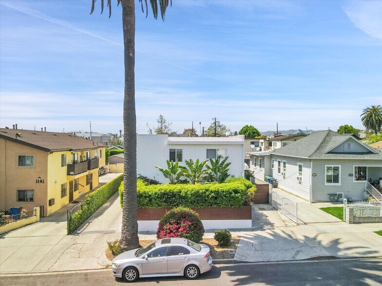 More Photos Of 1145 N Hoover St, Los Angeles Multifamily For Sale