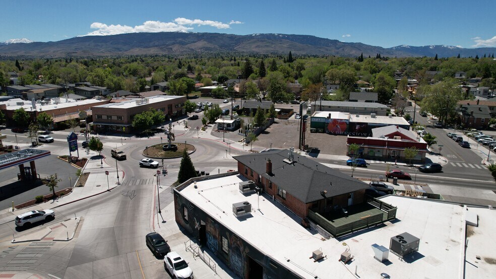 More Photos Of 960 S Virginia St, Reno Storefront Retail Office For Sale