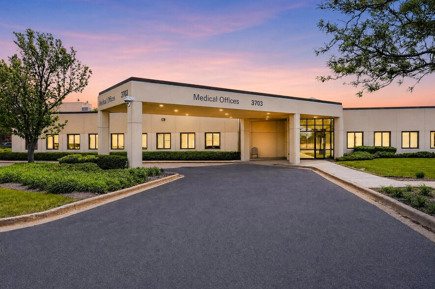 More Photos Of 3703 Doty Rd, Woodstock Medical For Lease