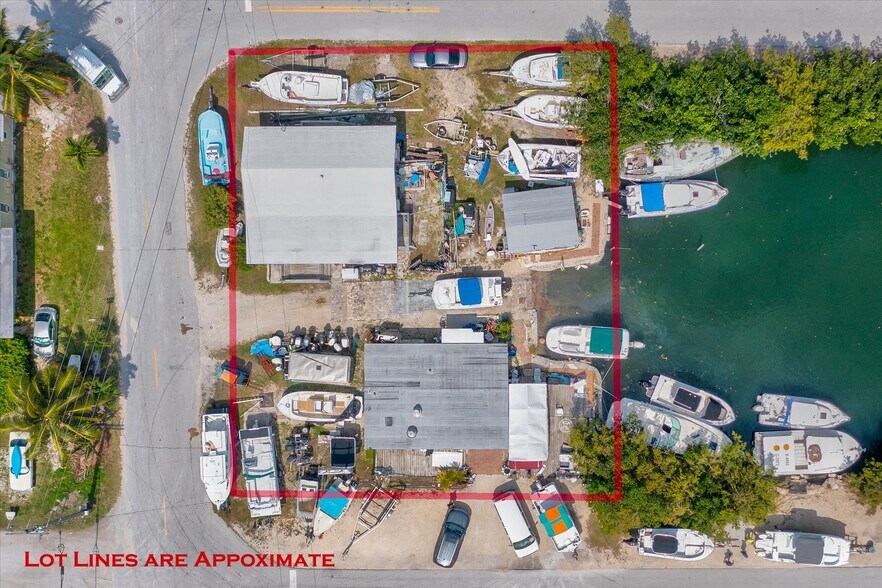 More Photos Of 24931 Overseas Hwy, Summerland Key Restaurant For Lease