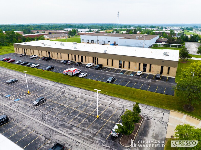 More Photos Of 6661 Cochran Rd, Solon Light Distribution For Lease