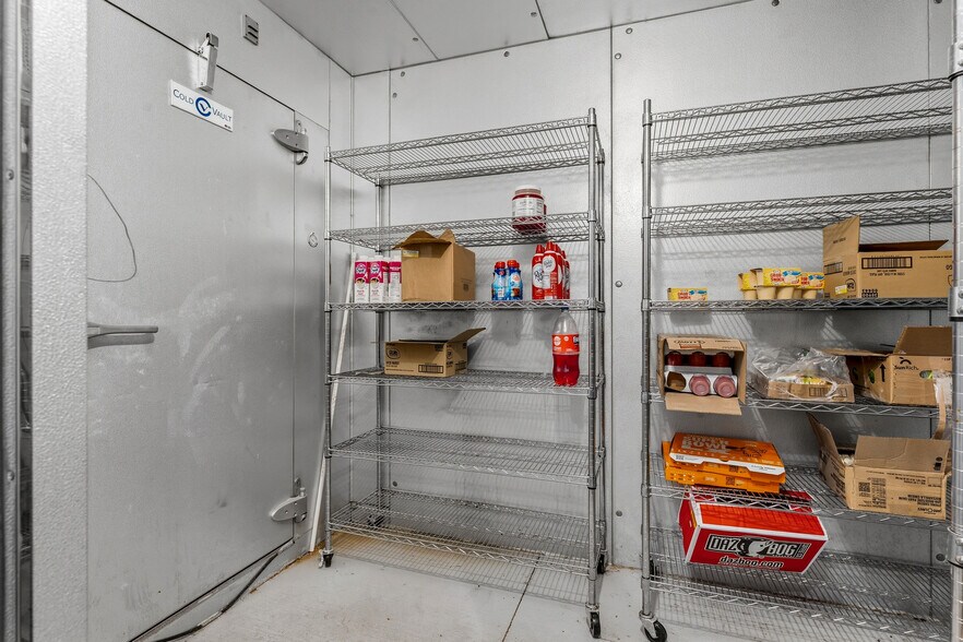 More Photos Of 5505 132nd st, Lubbock Industrial For Sale