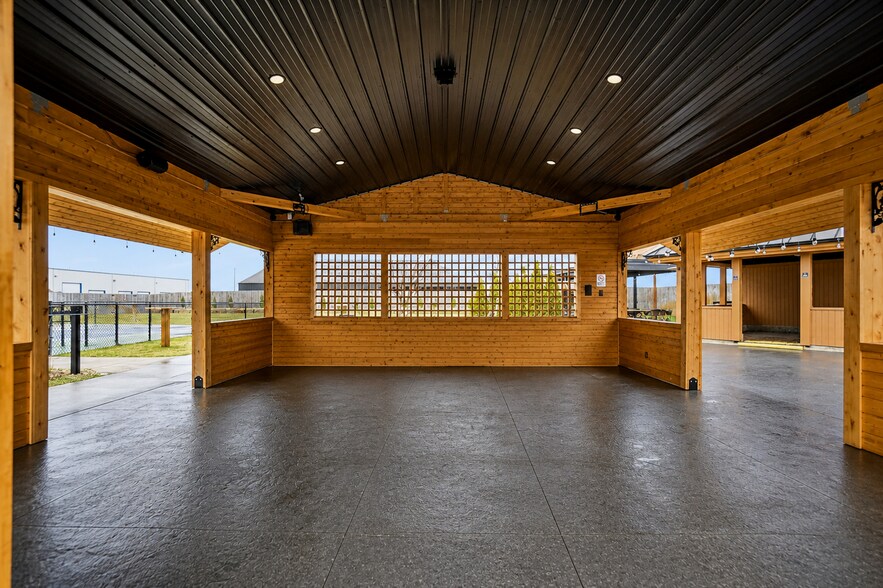 More Photos Of 2330 Bright Rd, Findlay Lodge Meeting Hall For Sale
