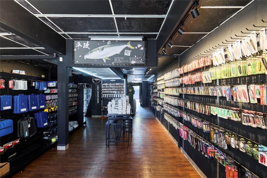 More Photos Of 1834 14th St, Bradenton Freestanding For Sale