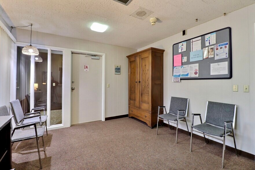 More Photos Of 230 E 22nd St, Fremont Medical For Sale