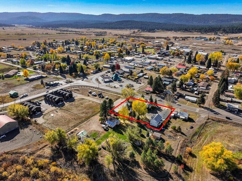 More Photos Of 211 N Norris Ave, New Meadows Hotel For Sale