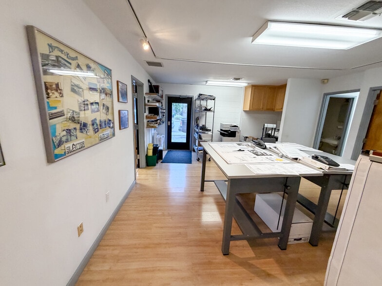 More Photos Of 126 Fern St, Santa Cruz Service For Sale