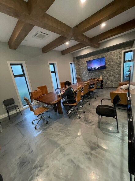 More Photos Of 34 Extension St, Attleboro Warehouse For Sale